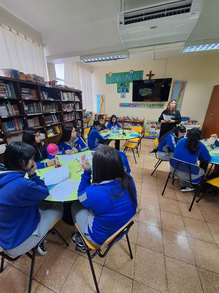 Programa de Liderazgo Estudiantil: formando líderes desde 4° a 8° básico